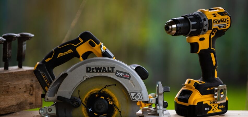 Ufa,,russia, ,june:,dewalt,power,tools,in,ufa,on